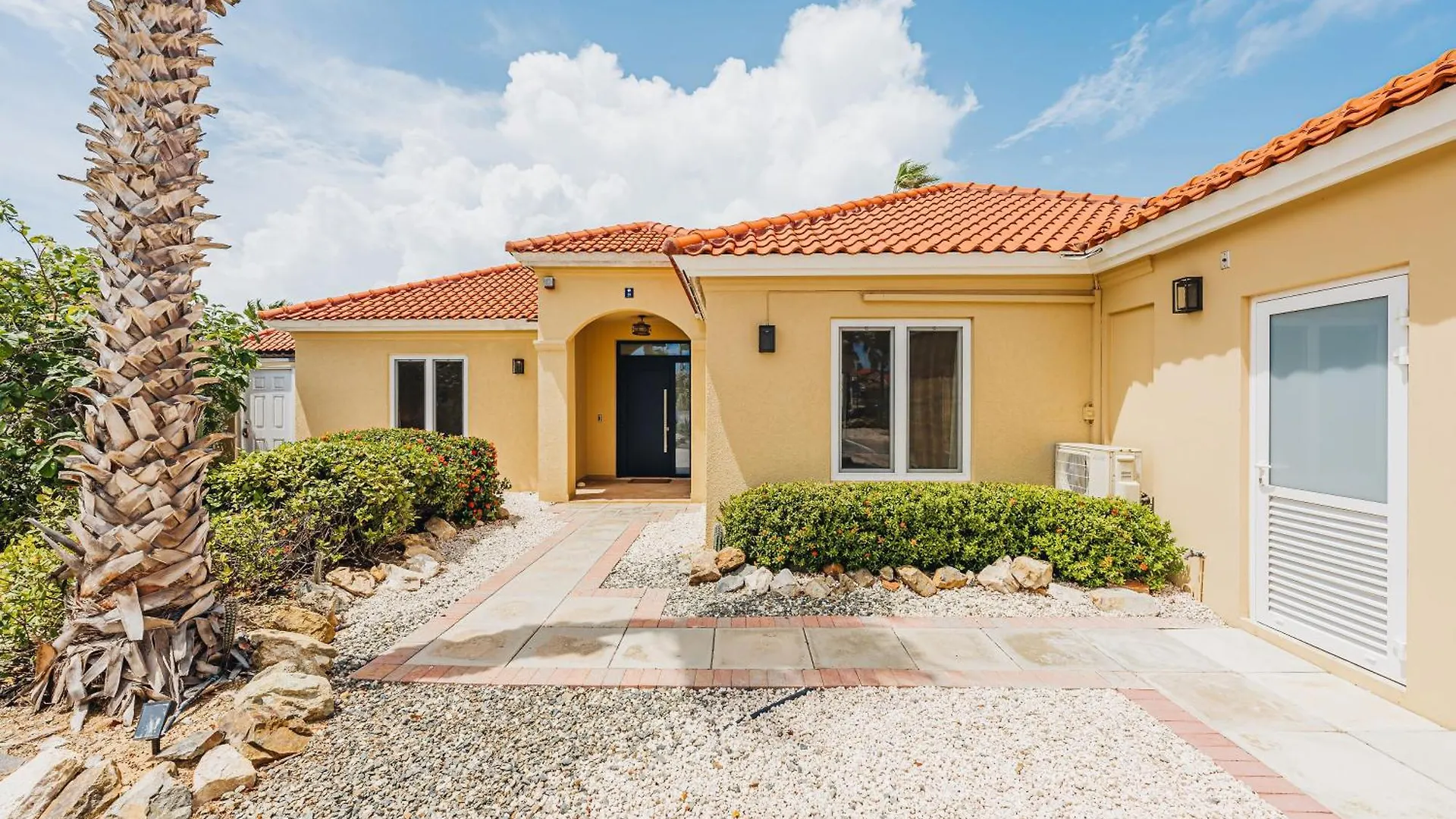 Aruba Dreams Villa Palm Beach